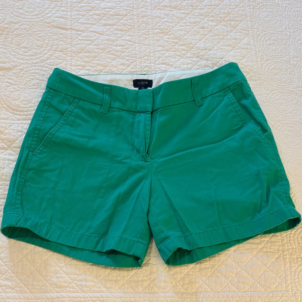 J. Crew Women's Vibrant Green 3.5 inseam chino shorts